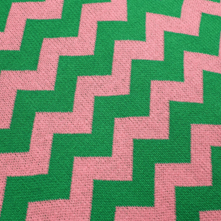 Grön tand randig ärm för kvinnor med V-ringad sticka