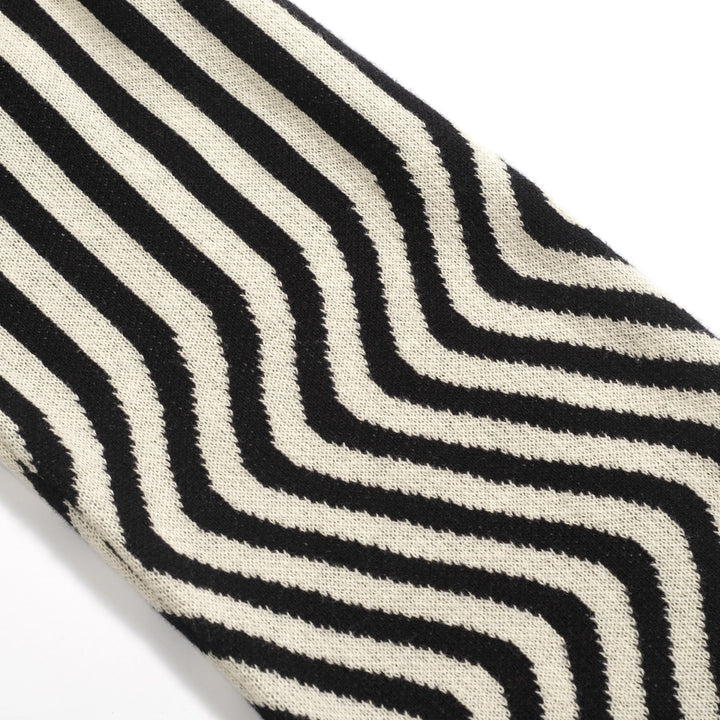 Kvinnors stickade plagg med puffärm i svart solrosjacquard