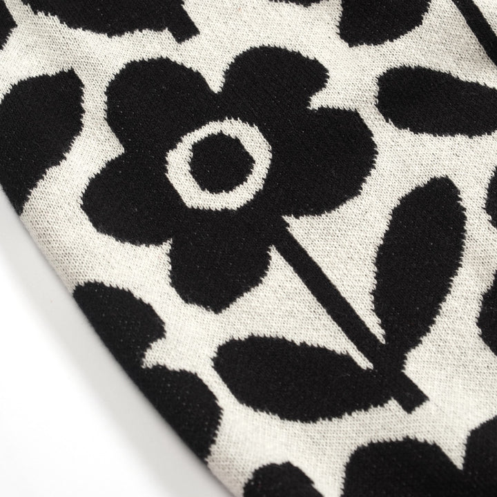 Svart blommig jacquard cardigan med fem ärmar för kvinnor