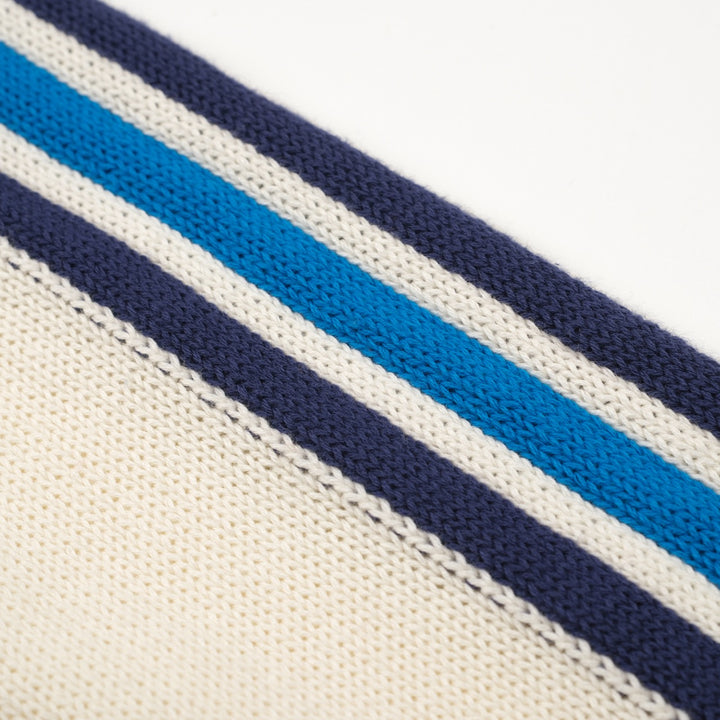 Men's white fashionable artistic striped knitwear