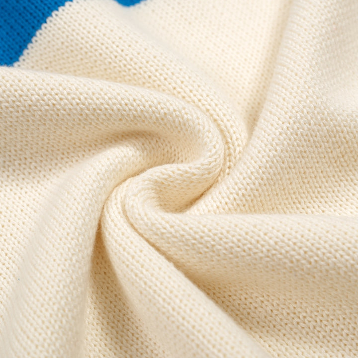 Men's white fashionable artistic striped knitwear