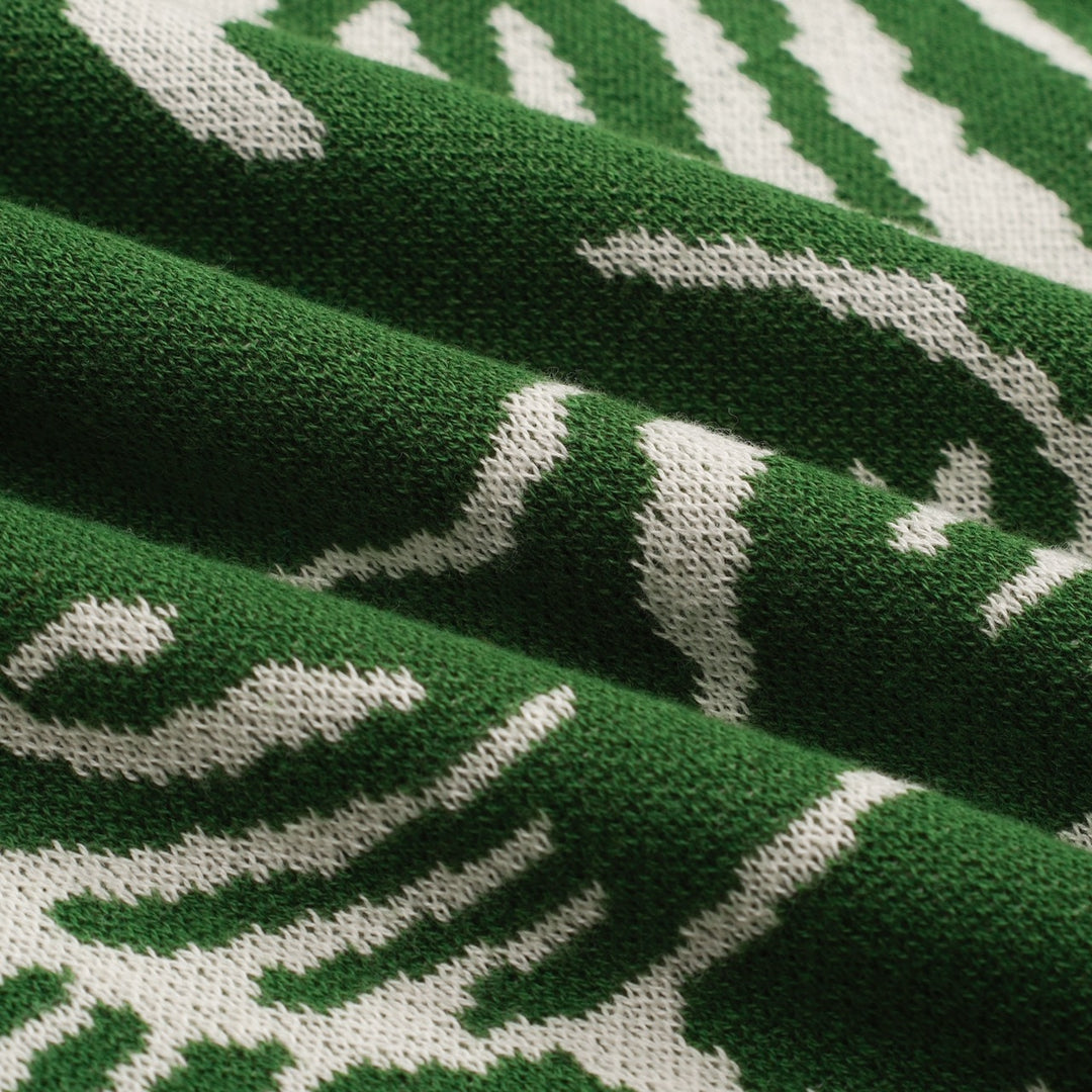 Women's Green Vintage Tiger Artistic Fashion Jacquard Knitwear