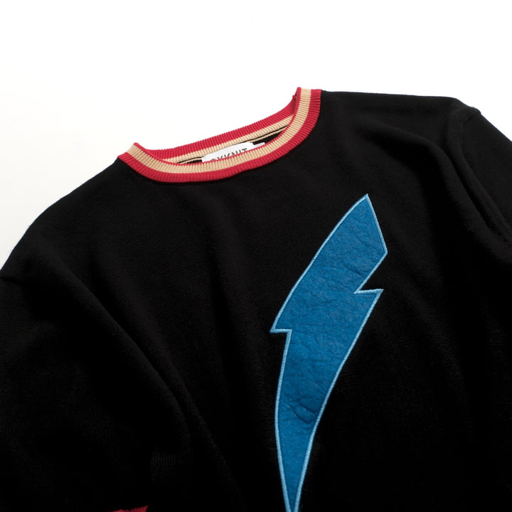 Svart klassisk lyn-brodert T-skjorte for menn