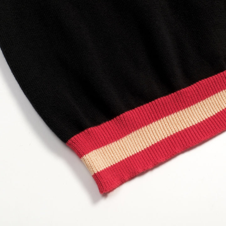 Svart klassisk lyn-brodert T-skjorte for menn