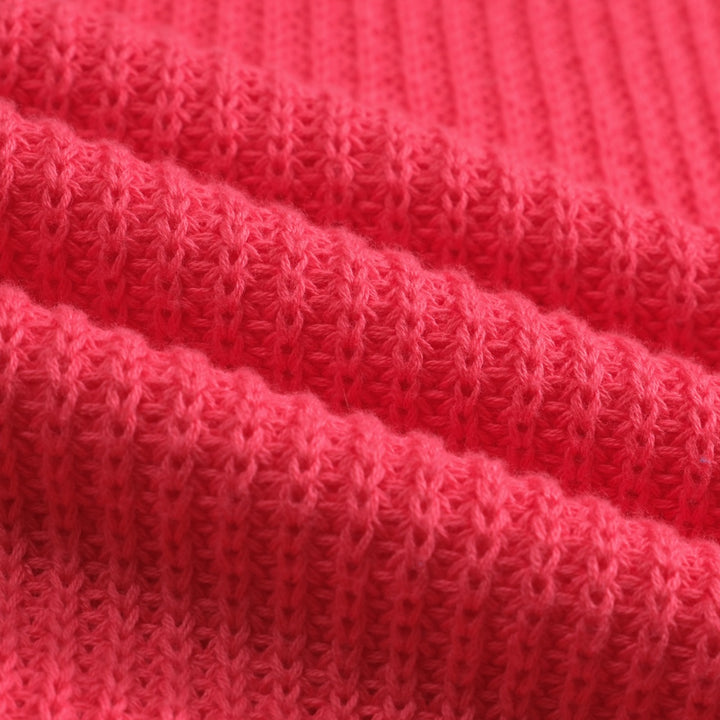 Rosröd pikétröja för män med V-ringad textur och känsla