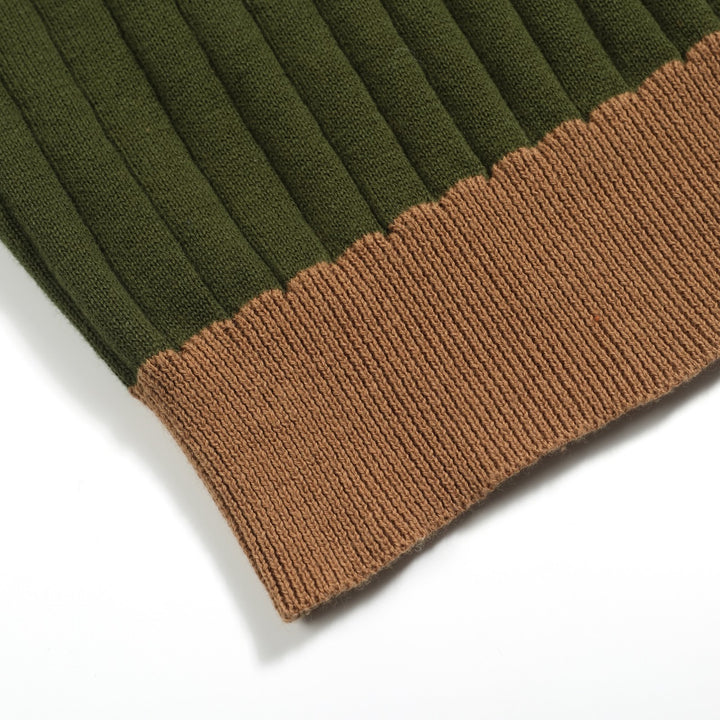 Men's green vintage pothole knit V-neck polo shirt