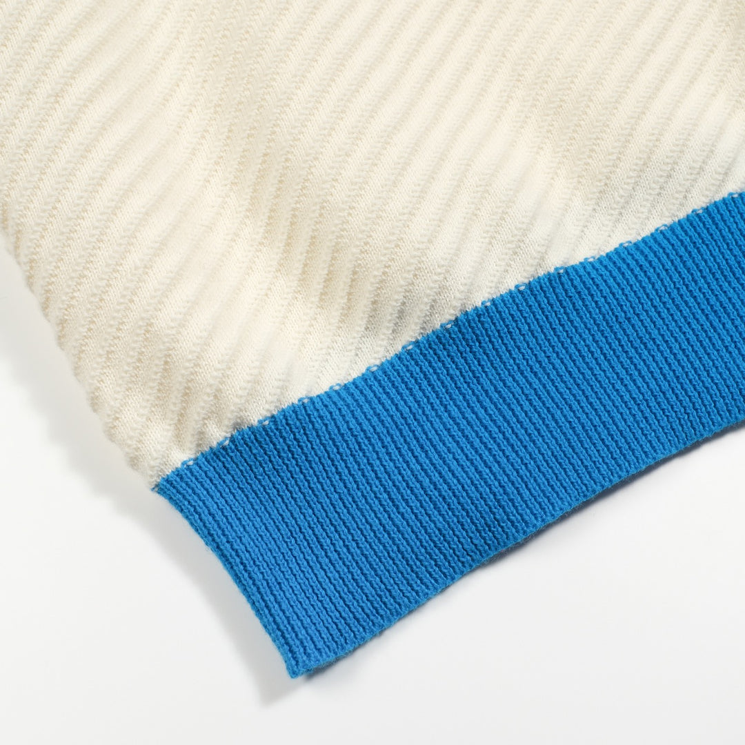 Polo de hombre de punto blanco textura albaricoque con cuello de pico