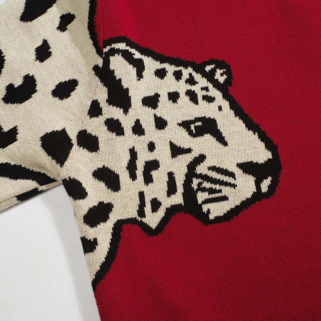 Women's red vintage animal print crew neck knitwear