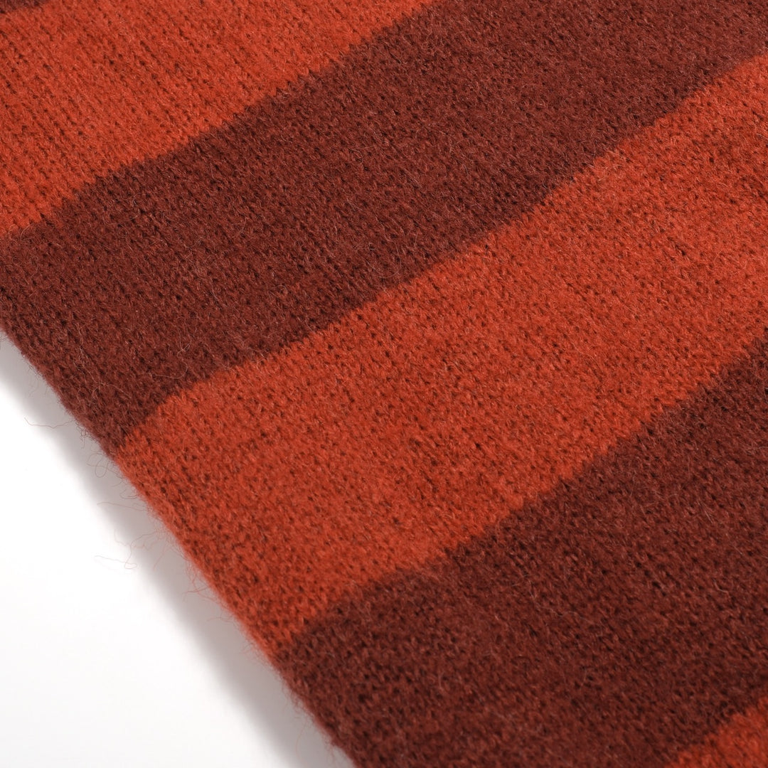 Orangestribet plysstrikket sweater til mænd