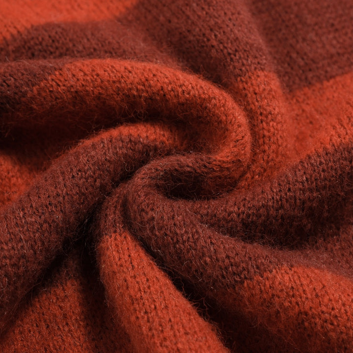 Orangestribet plysstrikket sweater til mænd