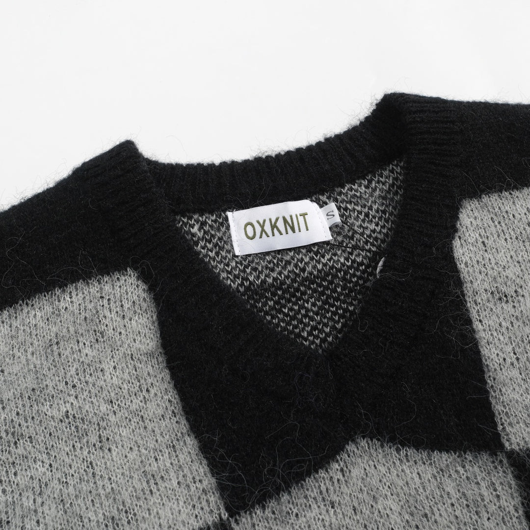 Men's black checkered plush knitted sweater