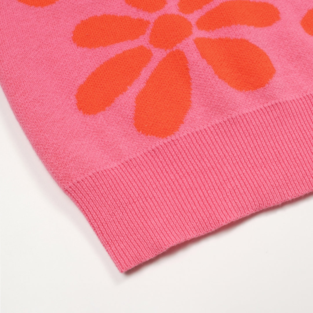 Kvinners flerfargede strikkevarer med blomsterbobleermer