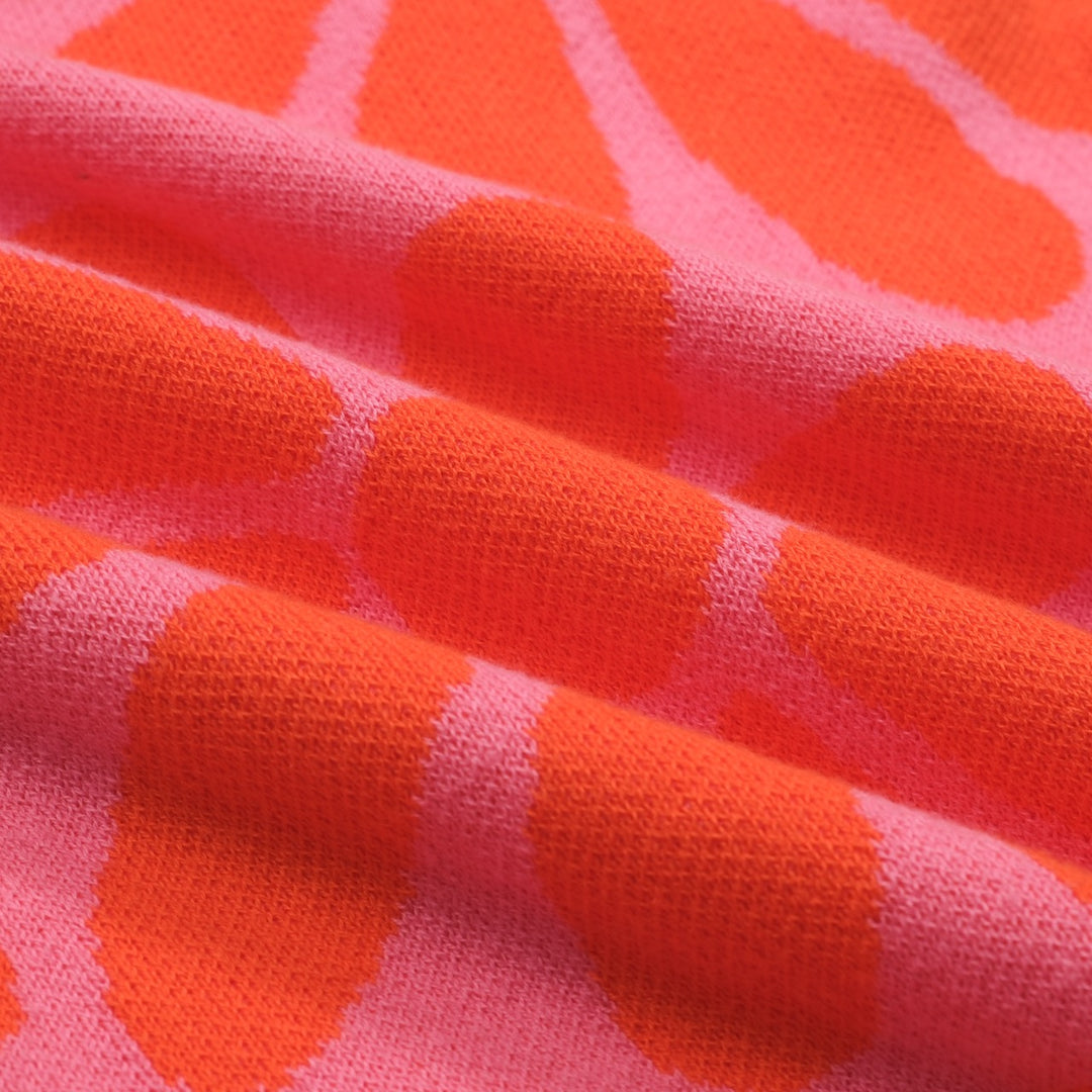 Kvinners flerfargede strikkevarer med blomsterbobleermer