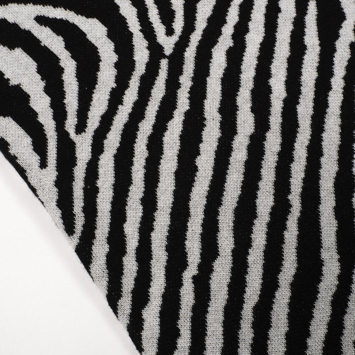 Women's black vintage striped small horse street fashion jacquard knit set