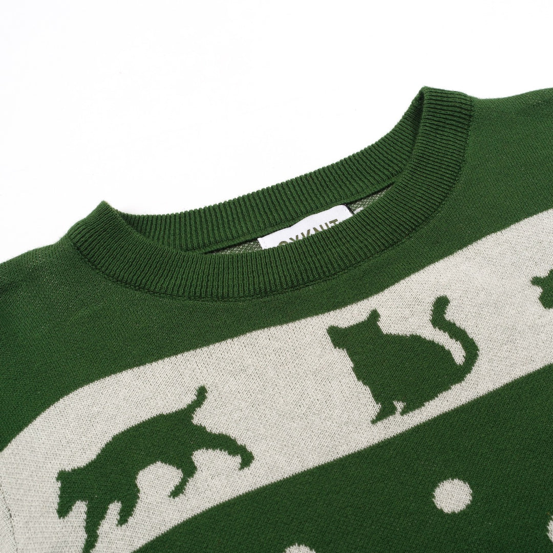 Women's Green Cat Ancient Tune Art Round Neck Knitwear