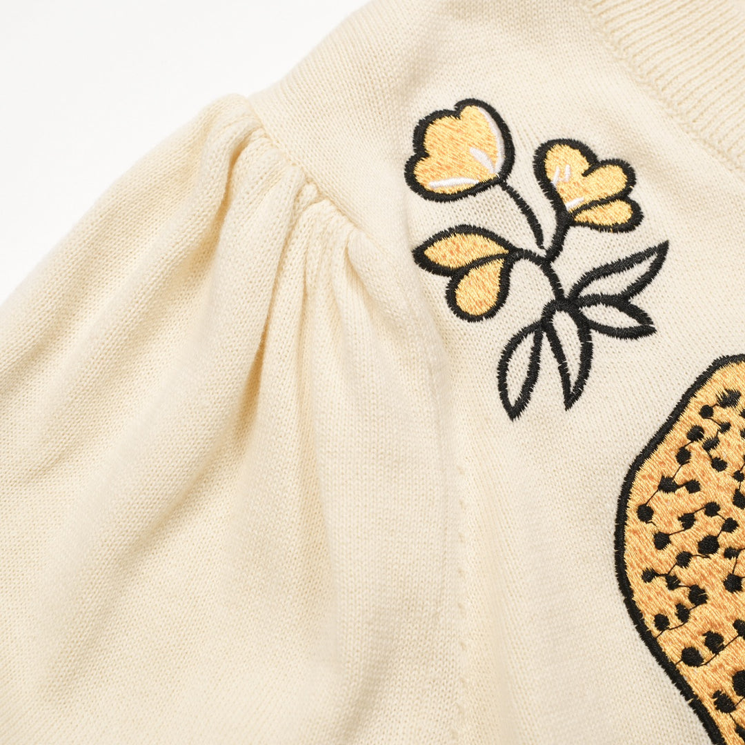 Women's white apricot cheetah embroidered bubble sleeve knitwear