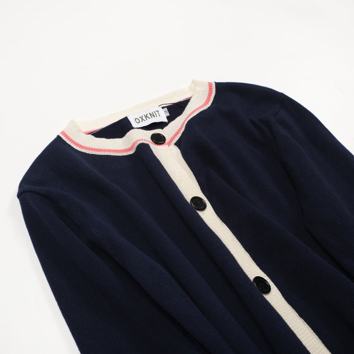 Mørkeblå påfuglstrikket cardigan til kvinder