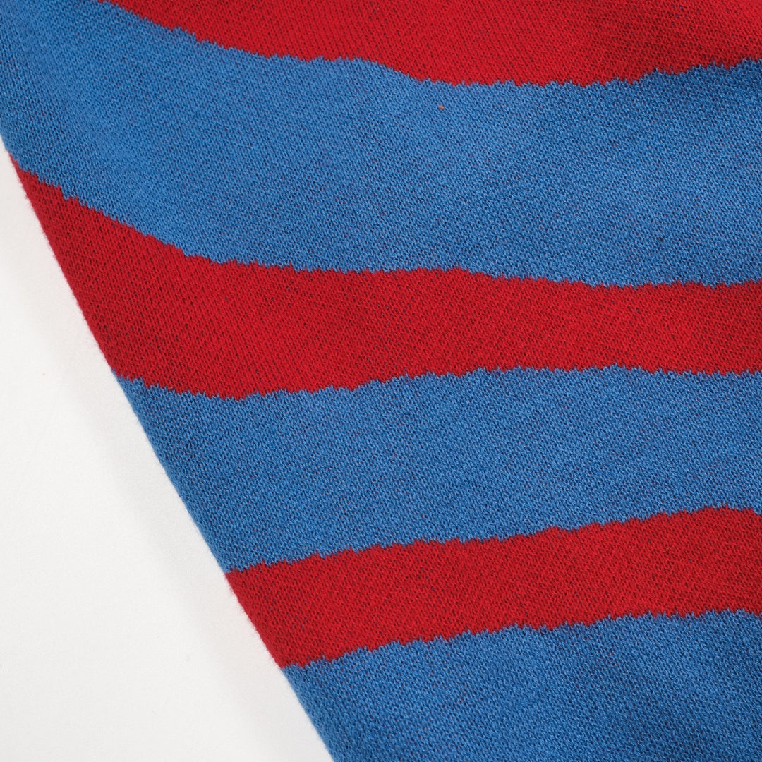 Stribet jakkesæt med broderet svaletop nederdel til kvinder