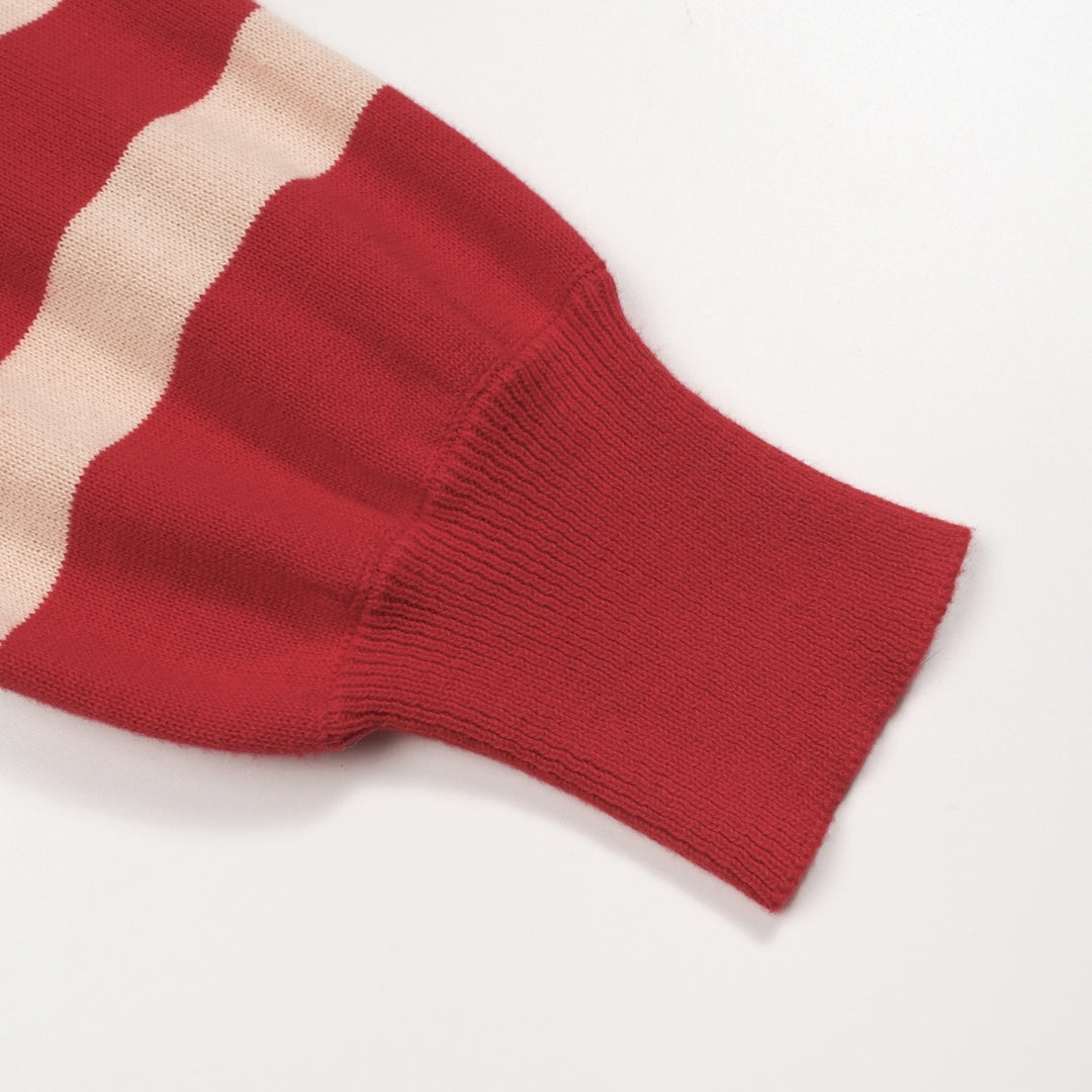 Jersey de mujer con manga abullonada y gato a rayas rojas