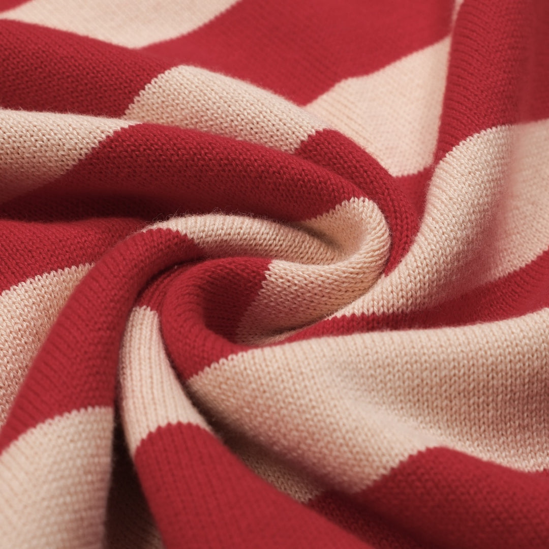 Jersey de mujer con manga abullonada y gato a rayas rojas