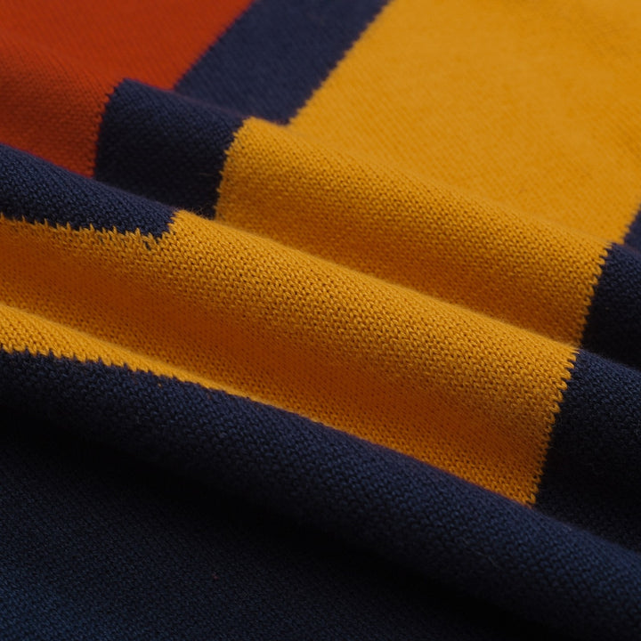 Terno feminino com saia de malha listrada azul escuro