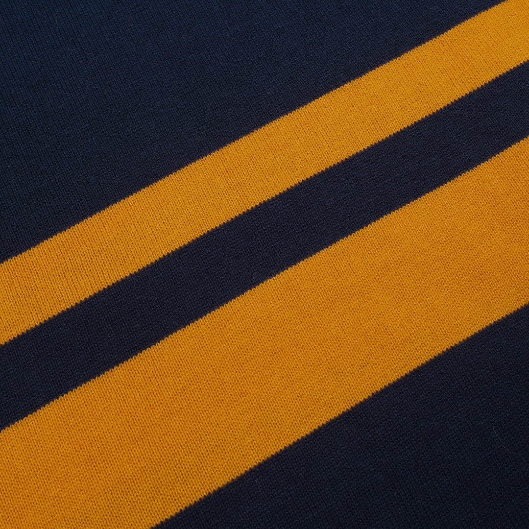 Terno feminino com saia de malha listrada azul escuro