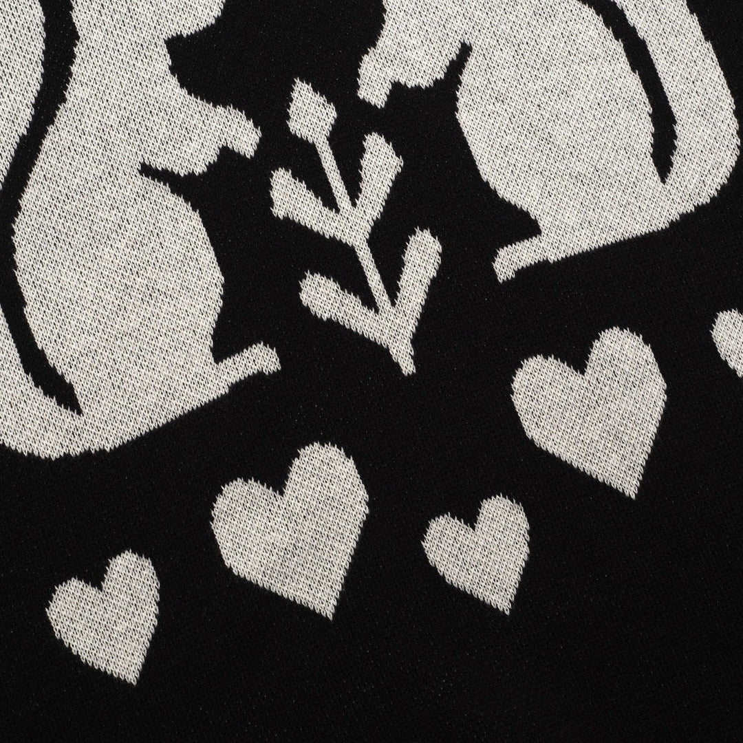 Women's black vintage classic squirrel jacquard knitwear