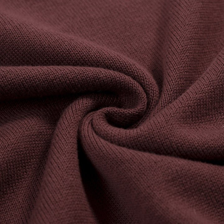 Bruine, retro grafische gebreide herenpolo met V-hals