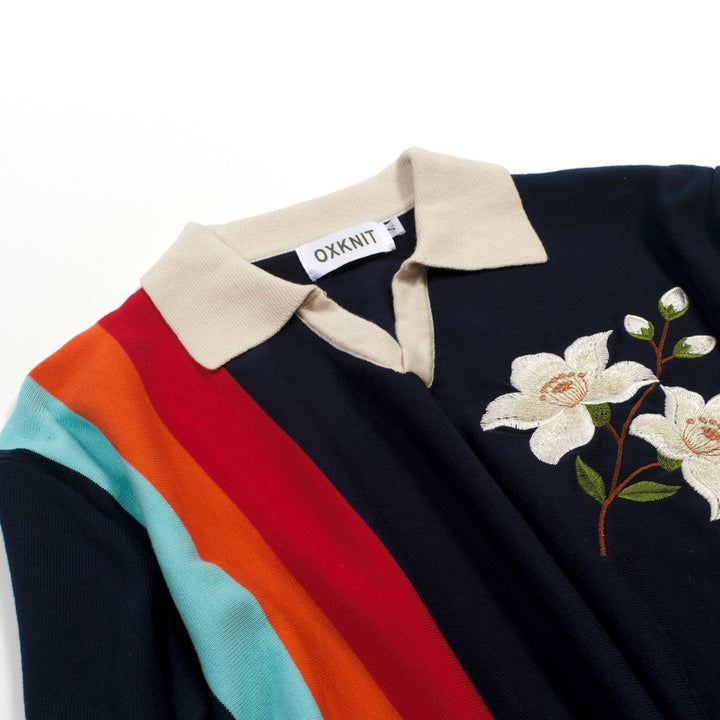 Camisa tipo polo de punto azul oscuro vintage con bordado floral para hombre