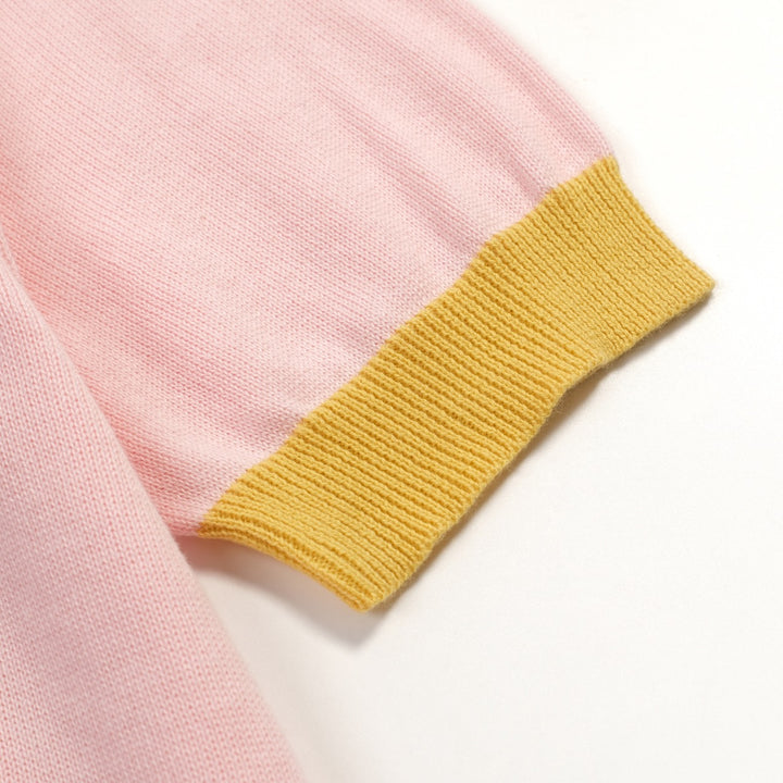 Kvinders pink dyrebroderet strik-T-shirt - beskåret længde