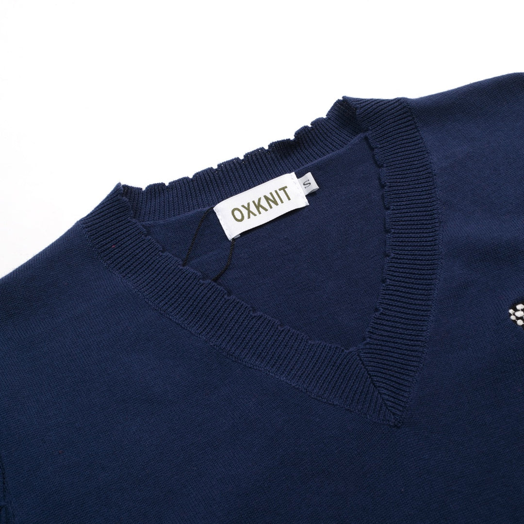 Maglietta da donna blu scuro con scollo a V e ricamo a farfalla