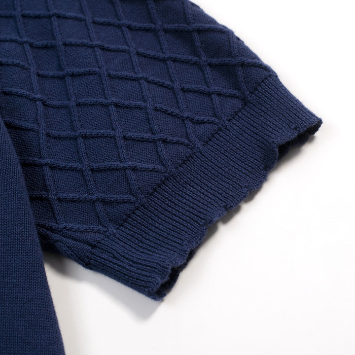 Maglietta da donna blu scuro con scollo a V e ricamo a farfalla