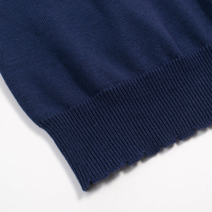 Maglietta da donna blu scuro con scollo a V e ricamo a farfalla