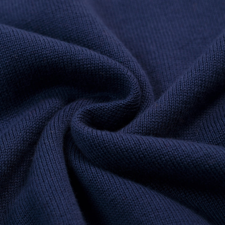 Maglietta da donna blu scuro con scollo a V e ricamo a farfalla