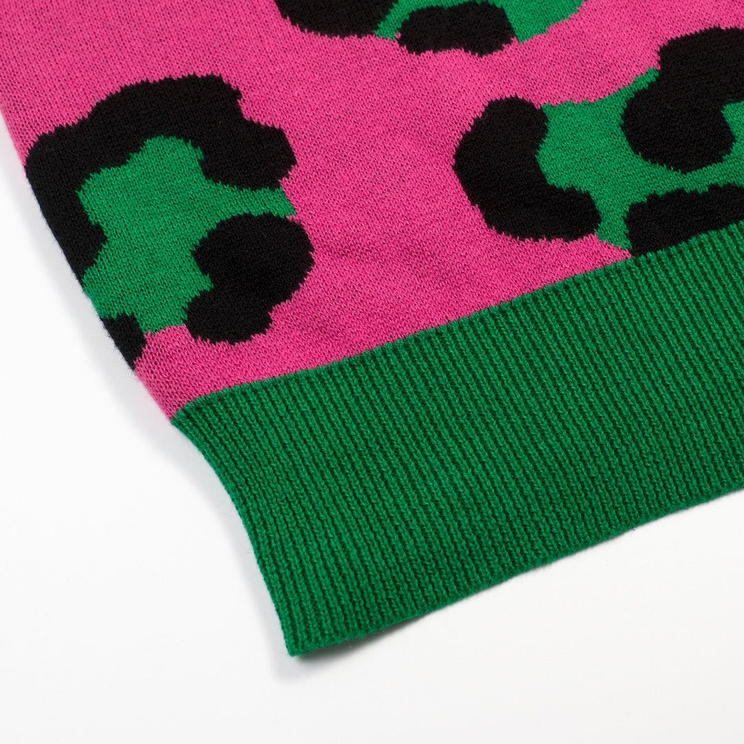 Men's Magenta Vintage Rose Leopard Print Jacquard Polo Knit Sweater
