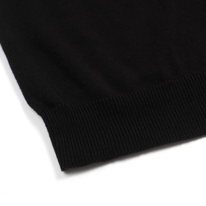 Damen Schwarzes Retro T-Shirt mit Blumenstickerei – Kurze Länge