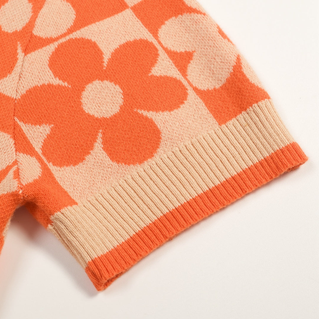 Women's Orange Retro Floral Art Jacquard Knit Top T-Shirt - Cropped Length