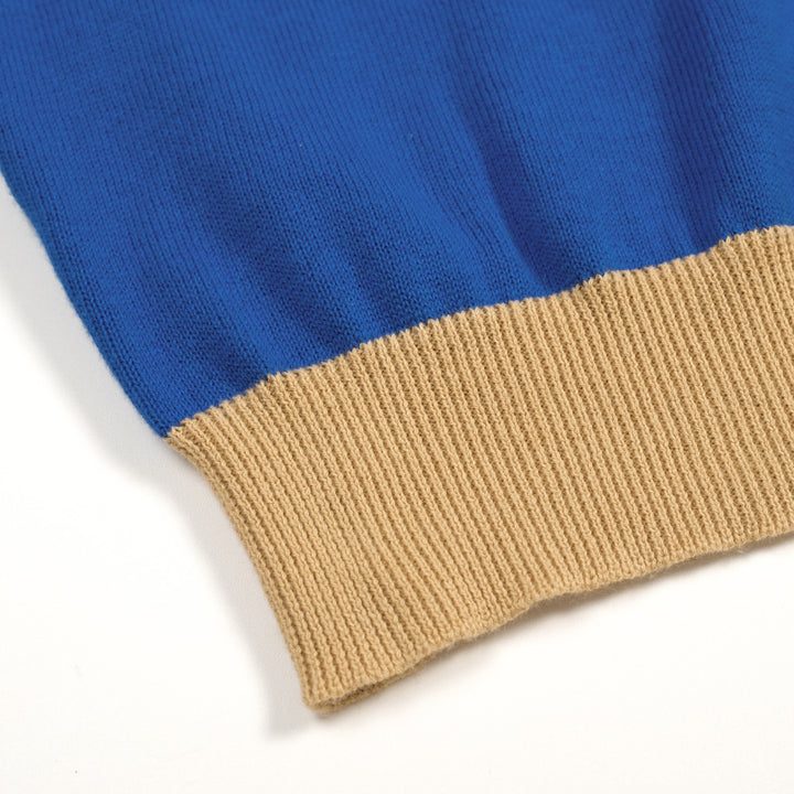 Maglietta da donna blu navy con ricamo floreale retrò