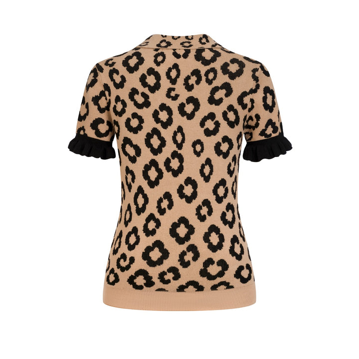 Polo de punto para mujer con lazo y estampado de leopardo pop art en color albaricoque