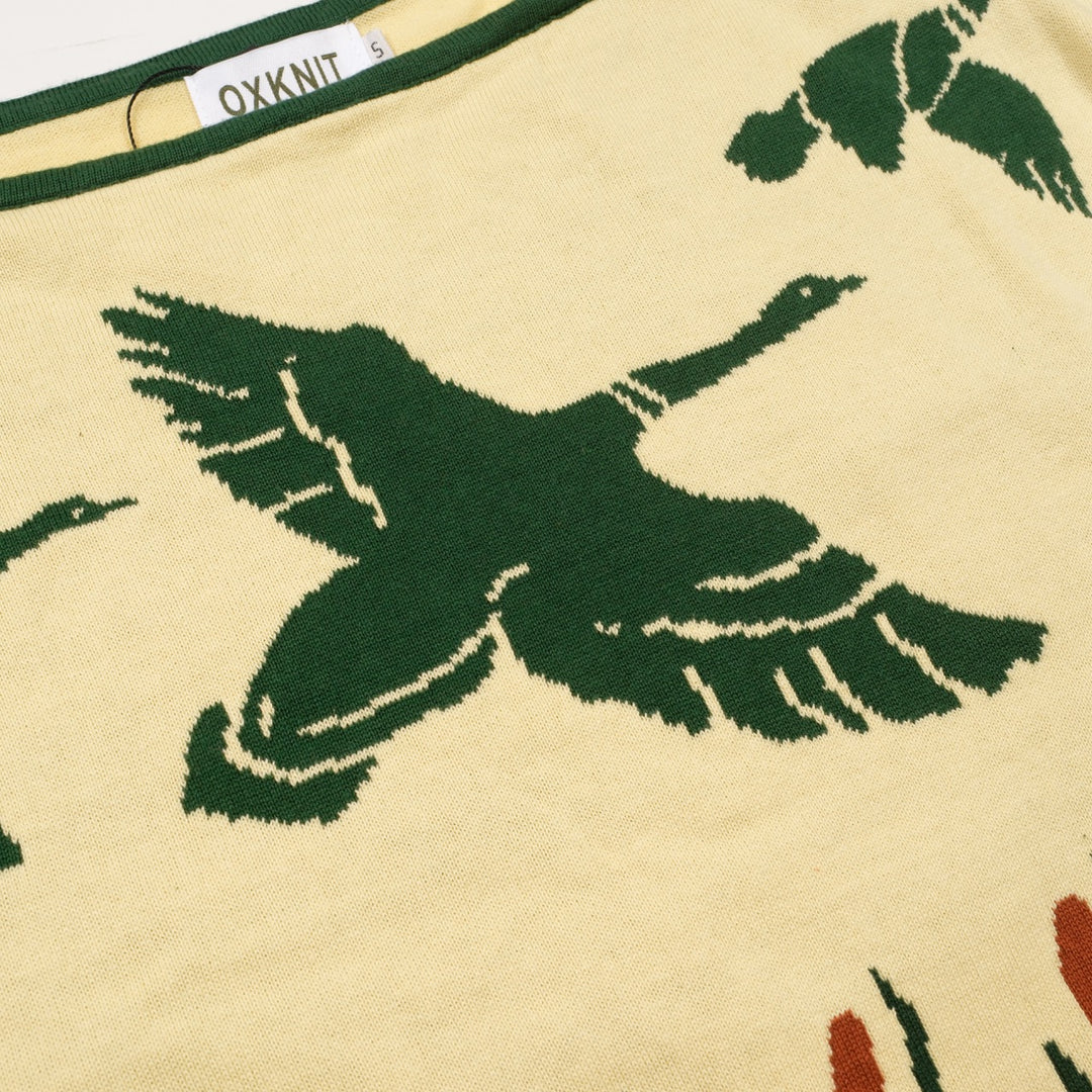 Women's Yellow Flying Bird Pattern Knit Top T-Shirt - Cropped Length
