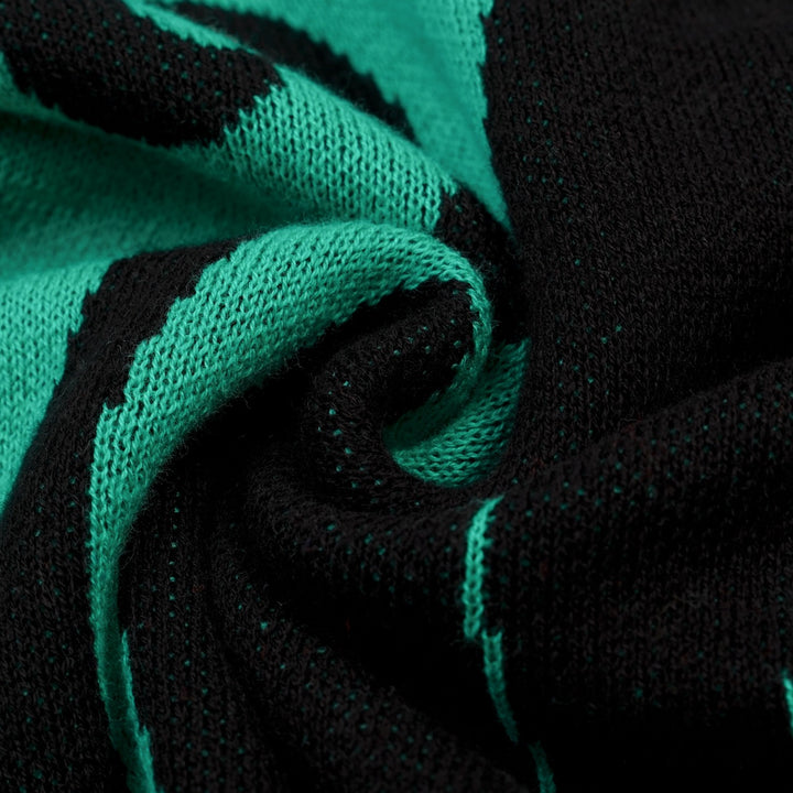 Women's Green Playful Cat Knit Half-Sleeve T-shirt