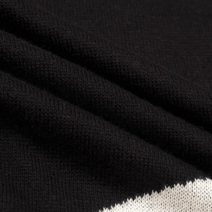 Women's Black Irregular Pattern Jacquard Short-Sleeve Pocket Knit Dress