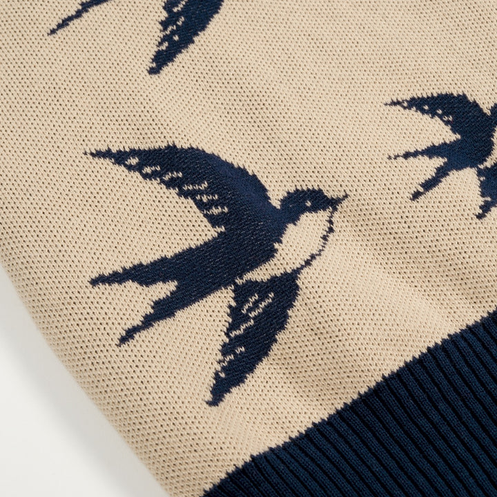 T-shirt en maille jacquard kaki pour femme, style collège avec motif hirondelle française