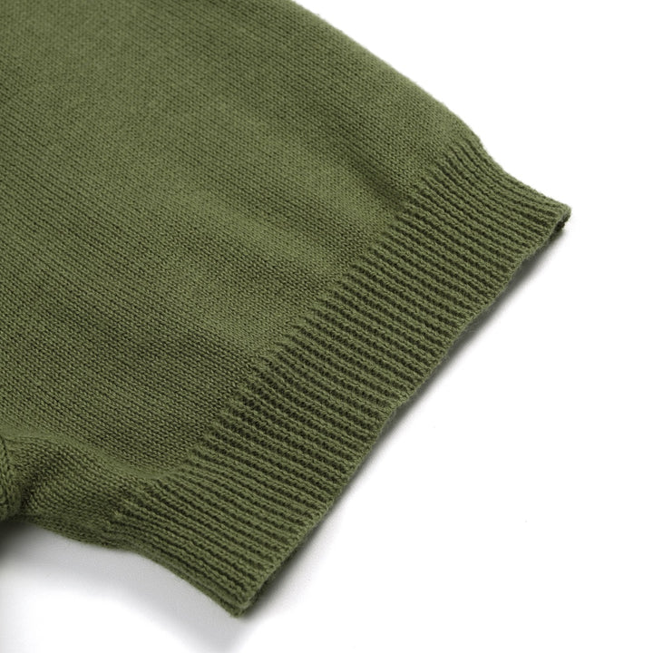 Herren Dunkelgrünes Minimalistisch Gestreiftes Strick-Poloshirt mit Kragen