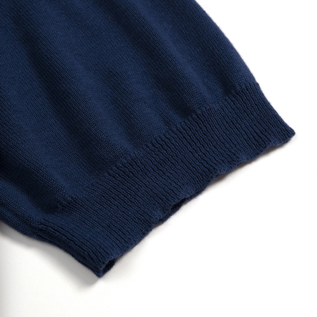 Herren Strick-Poloshirt mit gesticktem Herz in Marineblau