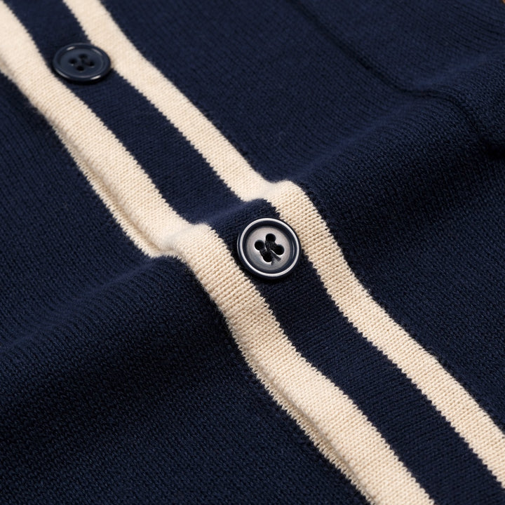 Cardigan tricoté vintage bleu foncé pour homme avec broderie hibou