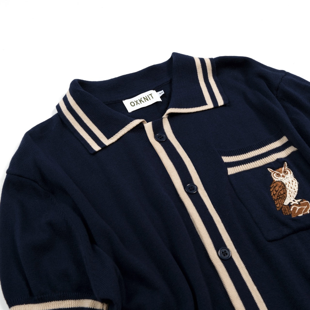 Cardigan tricoté vintage bleu foncé pour homme avec broderie hibou