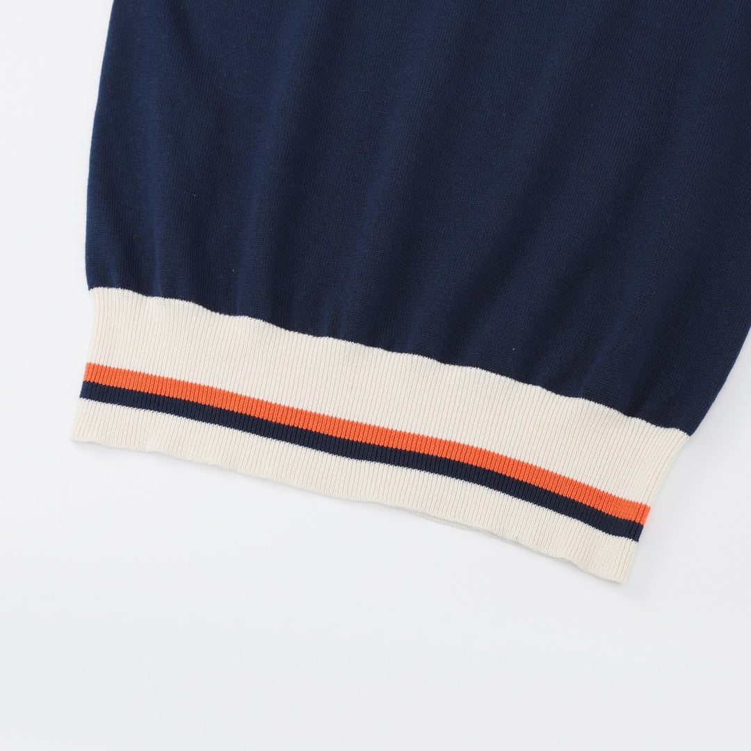 Maglione da donna anni '70 blu scuro con ricamo di uccelli