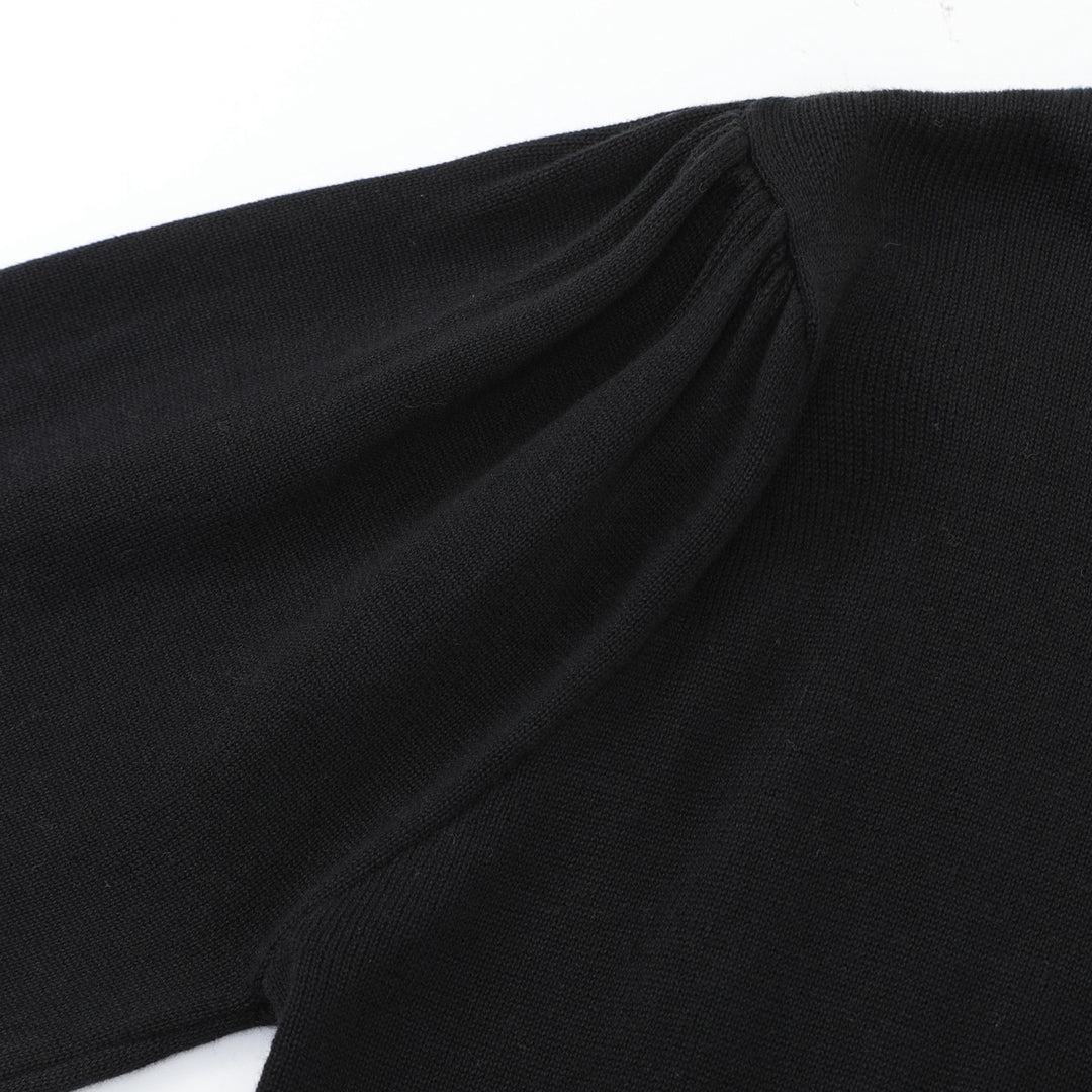 Women's 70s Retro Black Floral Embroidery Knitwear
