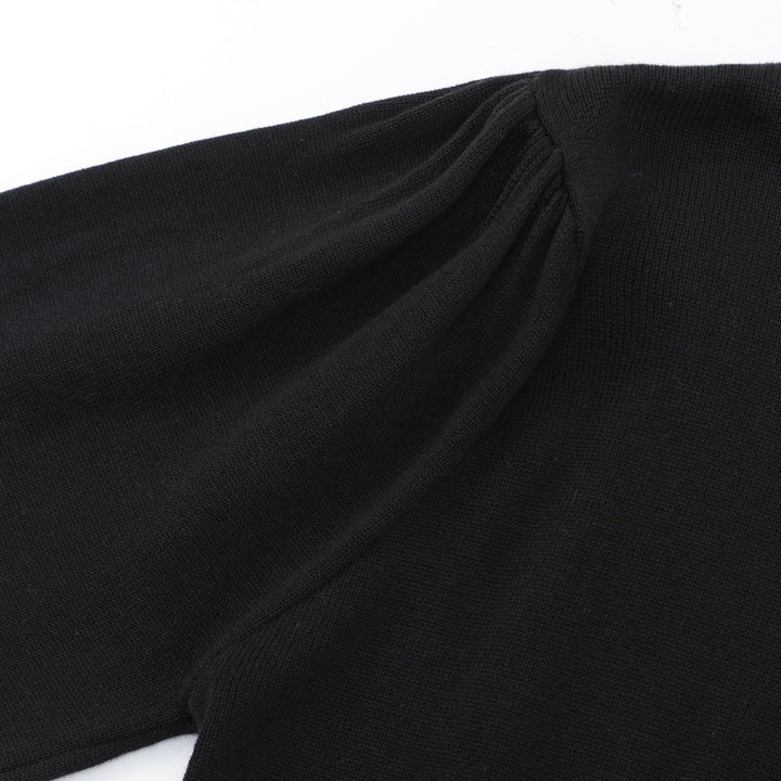 Women's 70s Retro Black Floral Embroidery Knitwear
